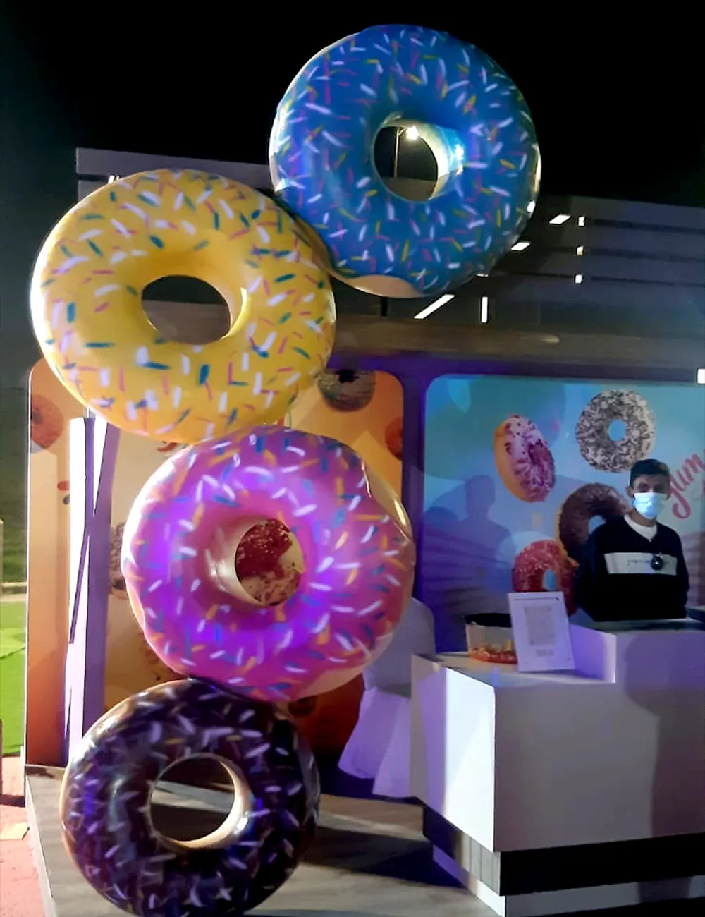 Large donut display sculpture for shopping malls and events.